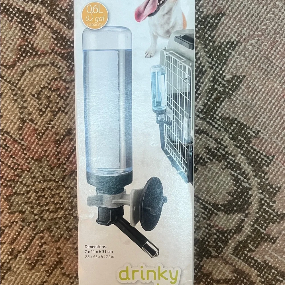 Drinky Dog (0.2 gal) Ferplast Water Dispenser Brand New !!!